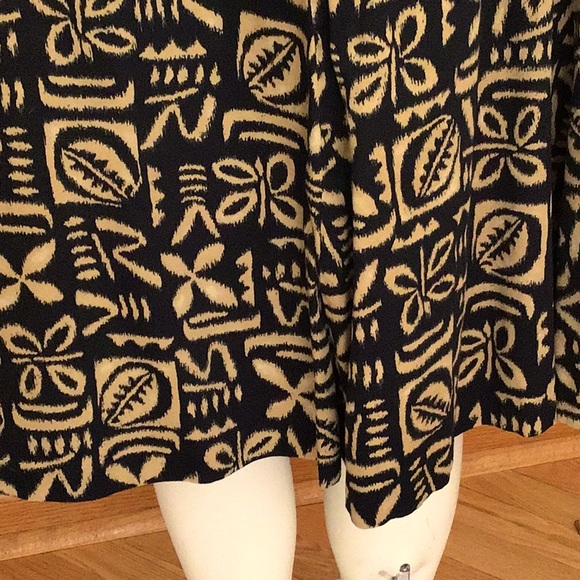 Jones New York Signature Black and Caramel Skirt - Picture 3 of 8